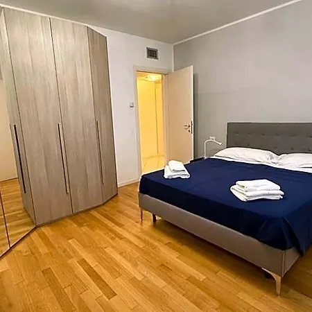 Apartmanhotel Aurum Bicocca 4*